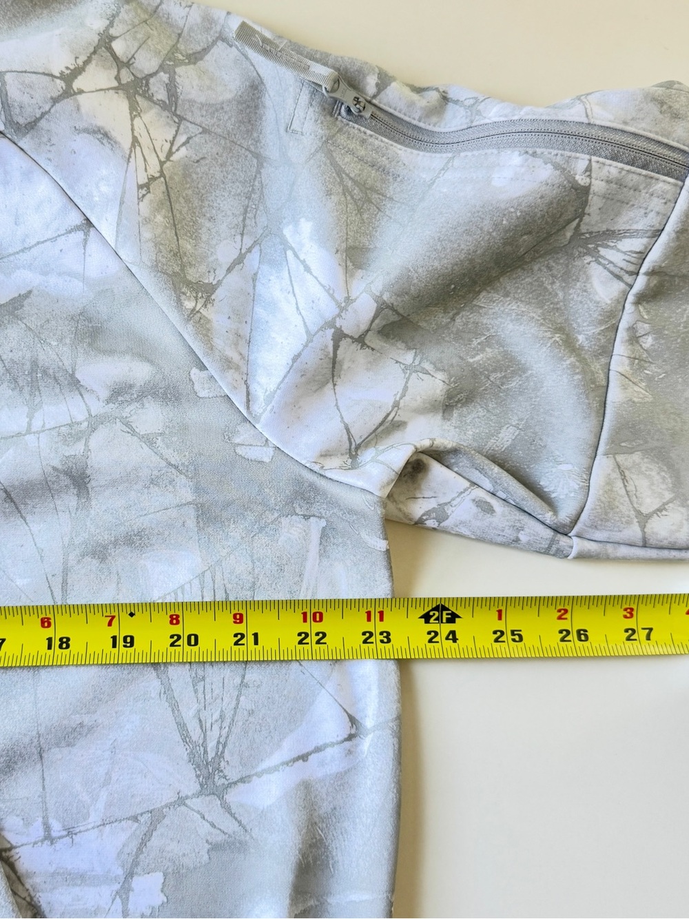 Nike Therma Dri-FIT Hoodie Mens M Grey White Marble Print DQ4836-077 Pullover - Picture 15 of 16